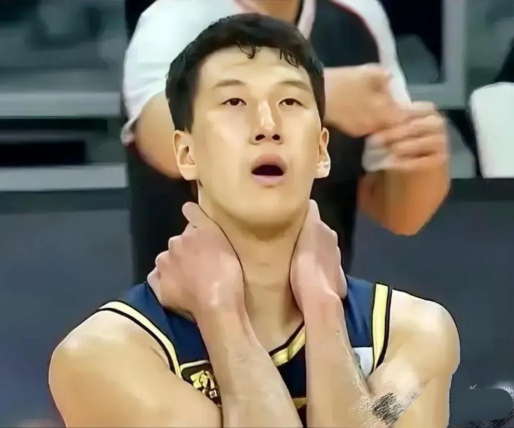 阿尔艾因俱乐部球员退役宣布离队