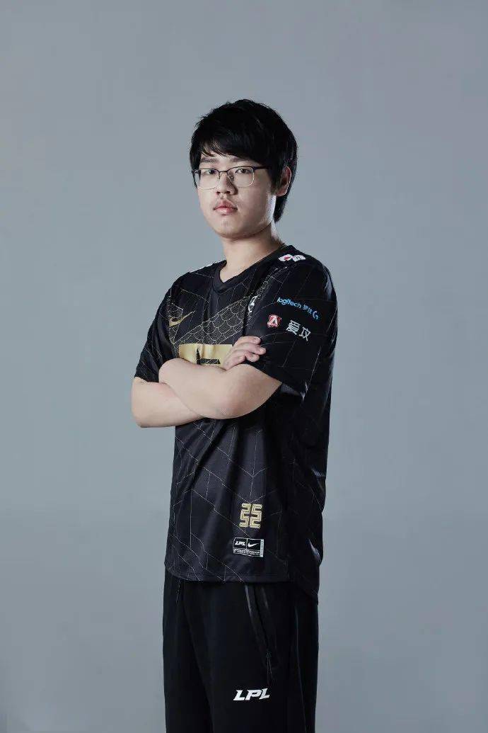 Ning意外战胜RNG，锐不可当引爆全场！